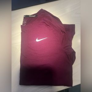 Nike Running Dri-Fit Small Long Sleeve